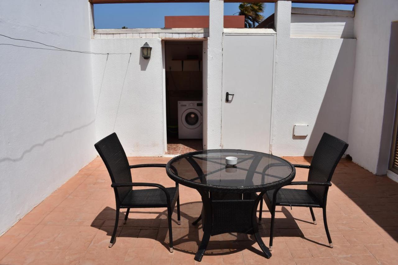 Villa Experience Heated Salty Water Pool Caleta De Fuste Exterior photo